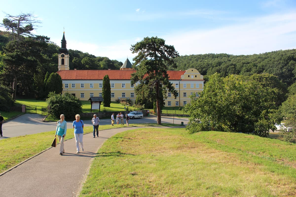 monastery novo hopovo serbia day tour