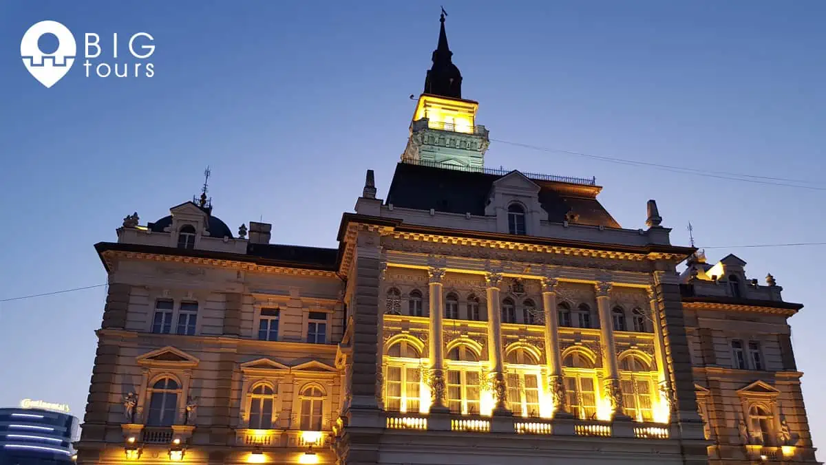 Novi Sad city hall by night