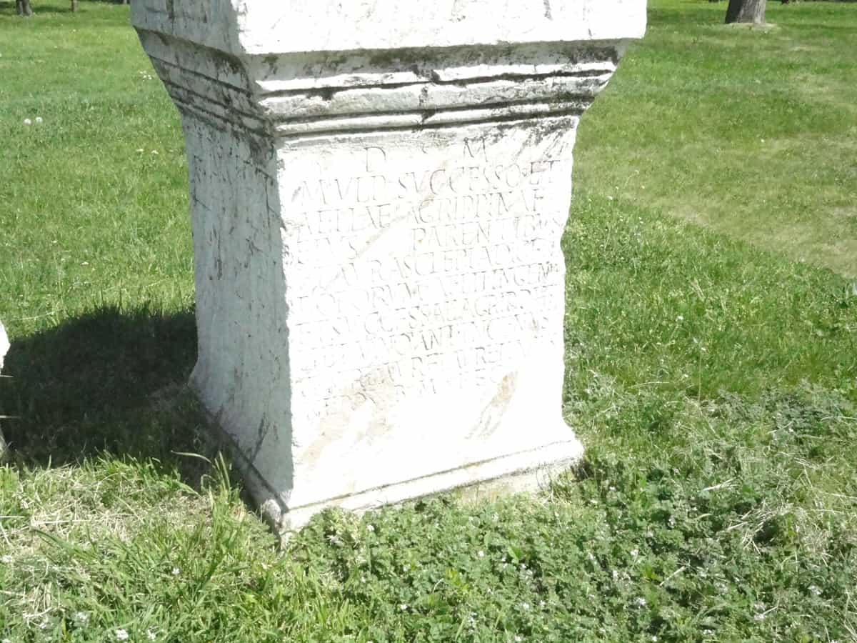 gracanica monastery kosovo serbia milutin