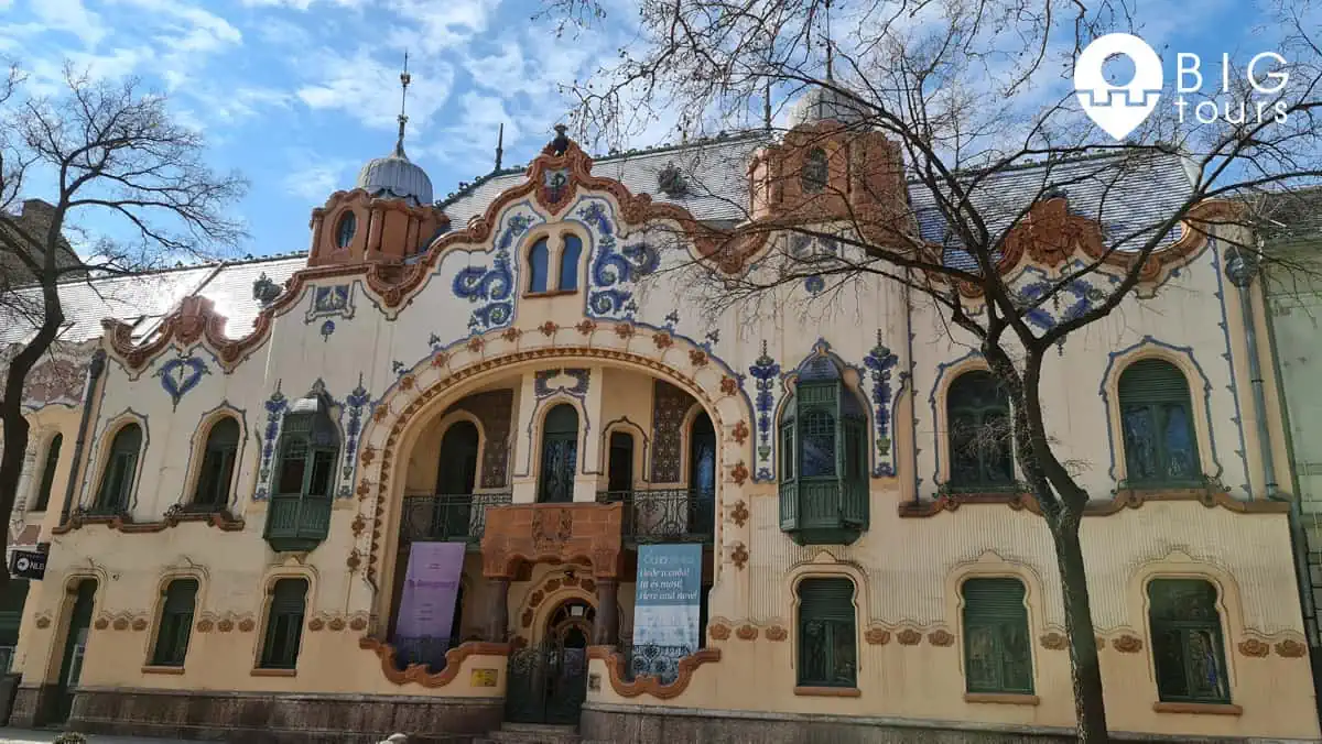 Rajhl Palace visit bigtours