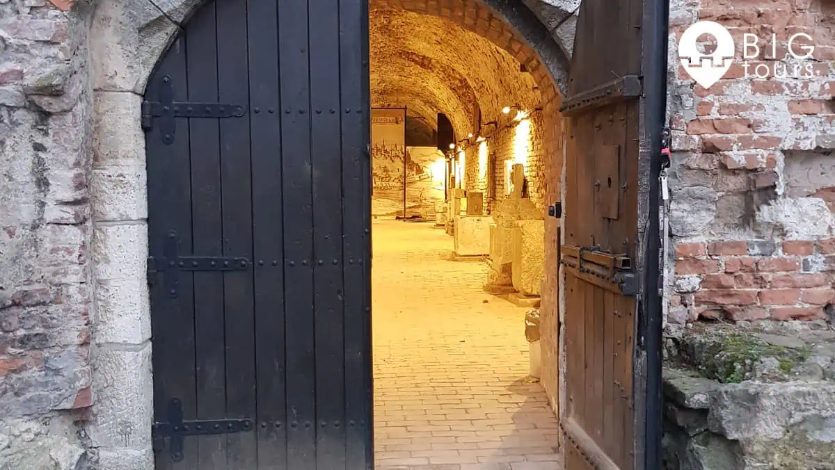 Roman monuments museum visit bigtours