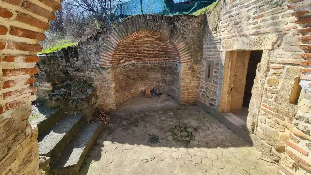 Brestovik tomb day trip bigtours